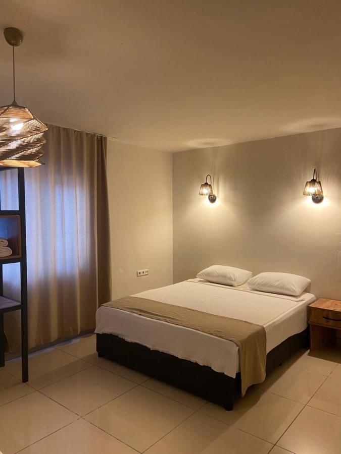 Kalia Hotel *