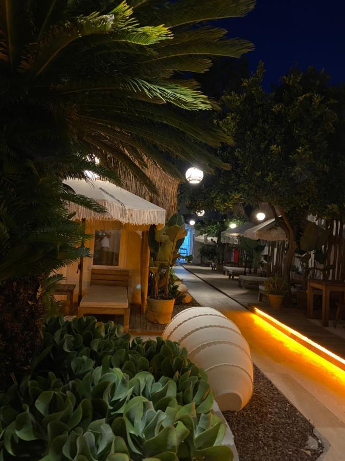 Kalia Hotel Side